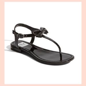DV by Dolce Vita Bow Sandal - Black Patent Leather